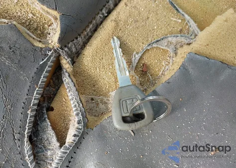 2001 Honda Accord 2.3 Ex из США, поврежденный, VIN 1HGCG56691A051625